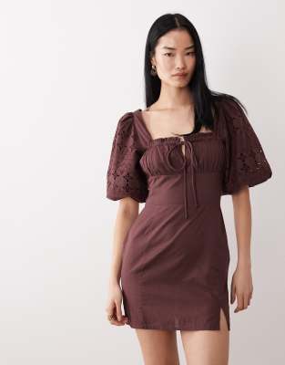 Robe courte à manches courtes en broderie anglaise - Marron-Brown L