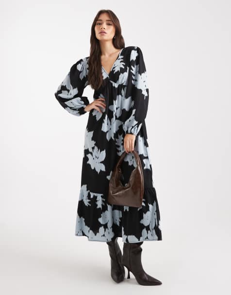 Wednesday's Girl - Robe longueur mollet à fleurs avec décolleté en V et manches bouffantes - Bleu - view 1