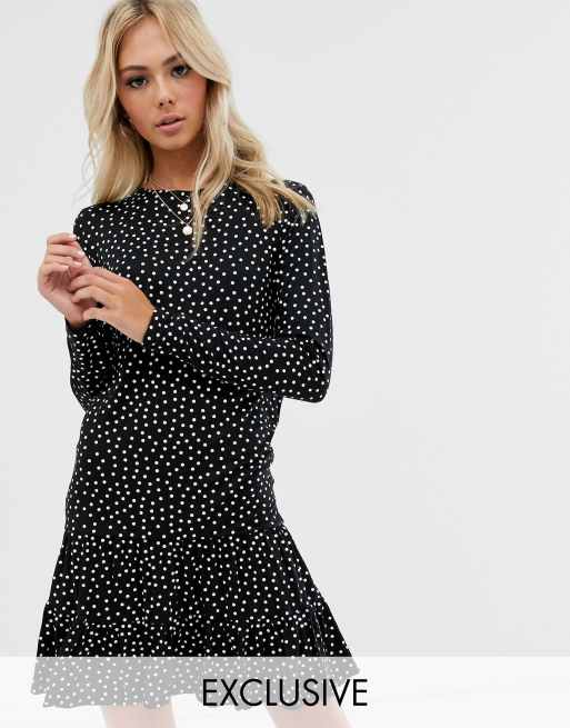 Wednesday's Girl - Robe manches longues à pois avec ourlet à basque