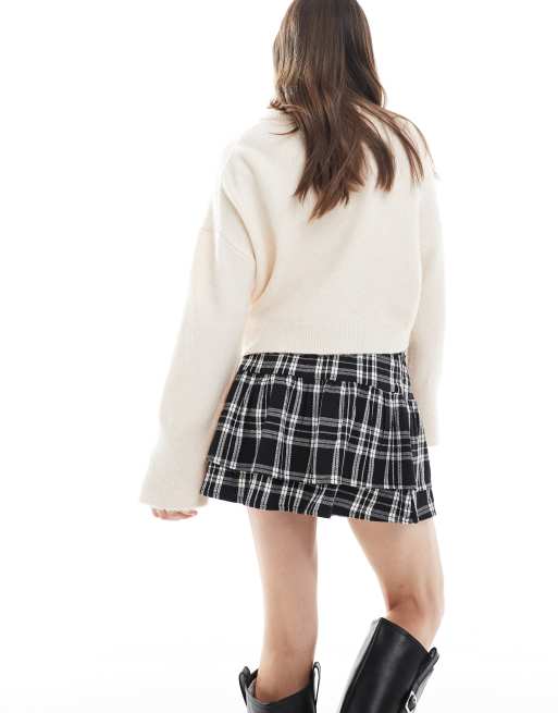 Wednesday's Girl ruffle check mini skirt in black, 4 of 4