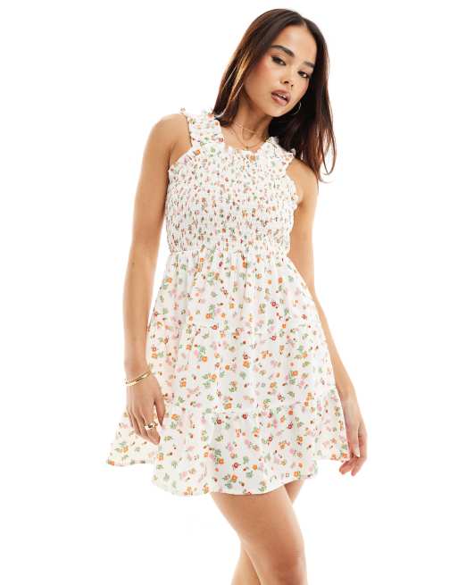 Wednesday's Girl - Rynket cami-minikjole med småblomstret print i hvid