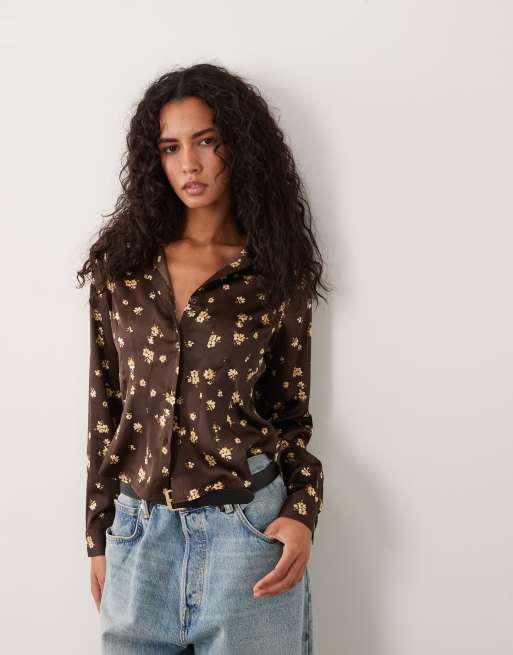 Wednesday's Girl Satin-Hemd mit braunem Blumenmuster, 2 von 4