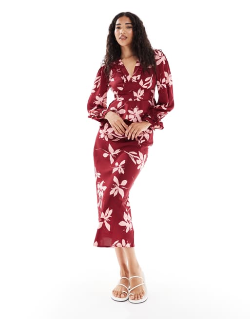 Wednesday's Girl - Schuingesneden midaxi rok met bloemenprint in bordeauxrood