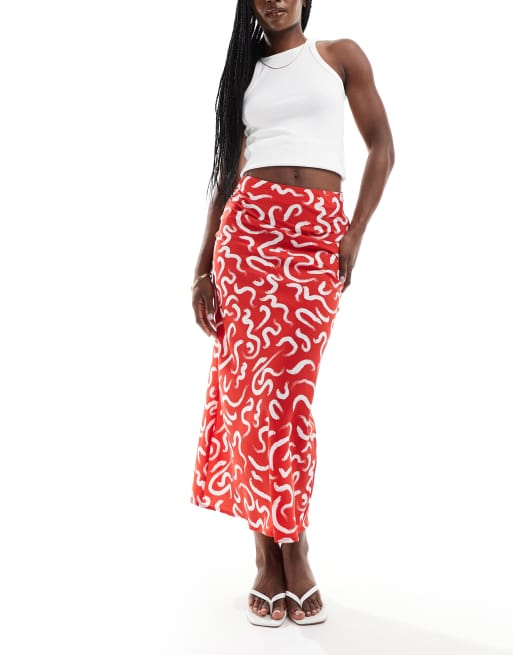 Wednesday's Girl - Schuingesneden midaxi rok met wervelprint in rood