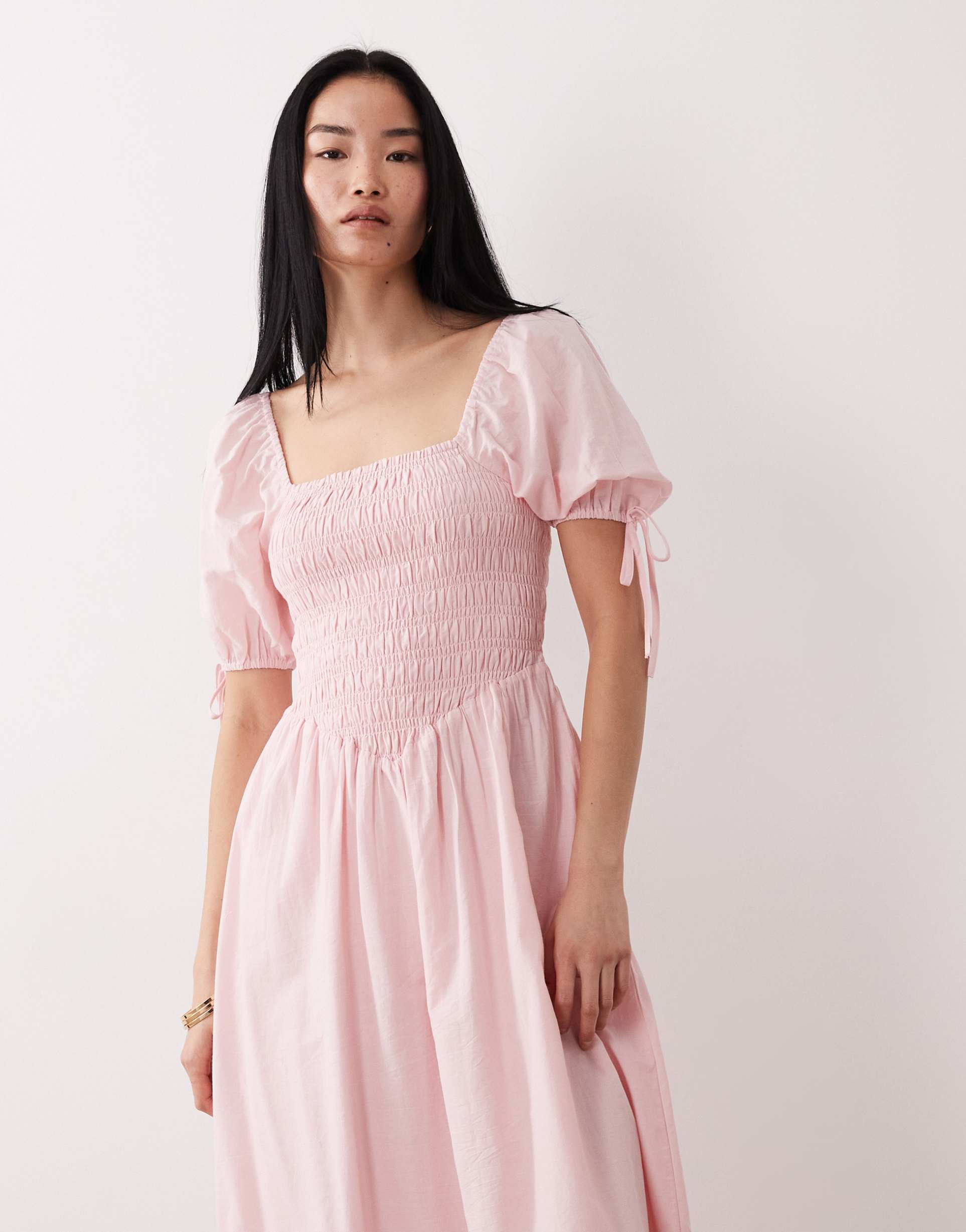 wednesday's girl shirred detailing midaxi smock dress in dusty pink