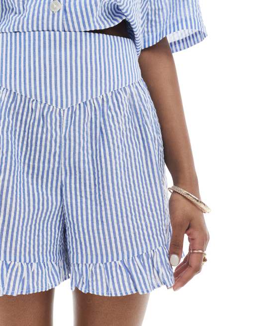 Wednesday's Girl - Short d'ensemble à rayures et bords volantés - Bleu, 5 de 5