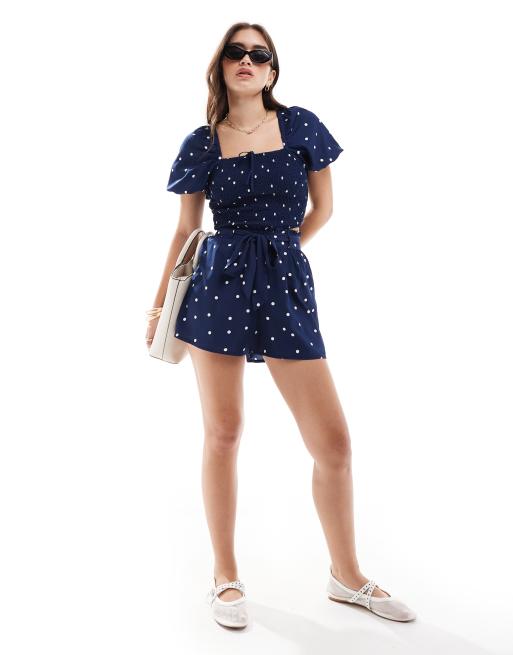 Wednesday's Girl - Short met taille met plooirand en stippen in marineblauw en crème