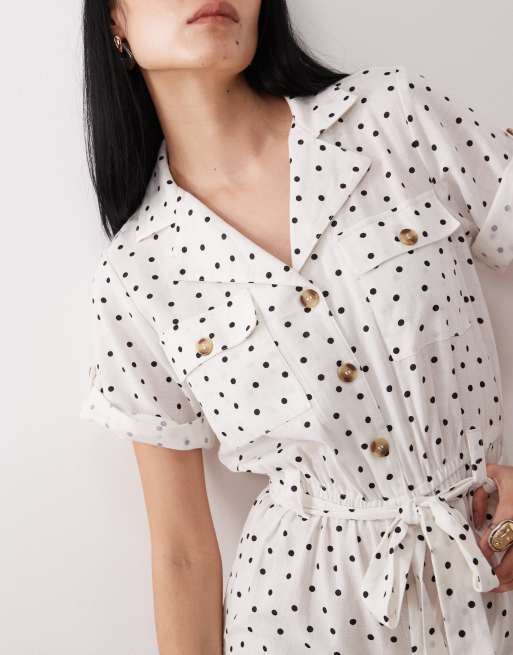 Wednesday's Girl short sleeve collared jumpsuit in white polka dot, 3 of 4