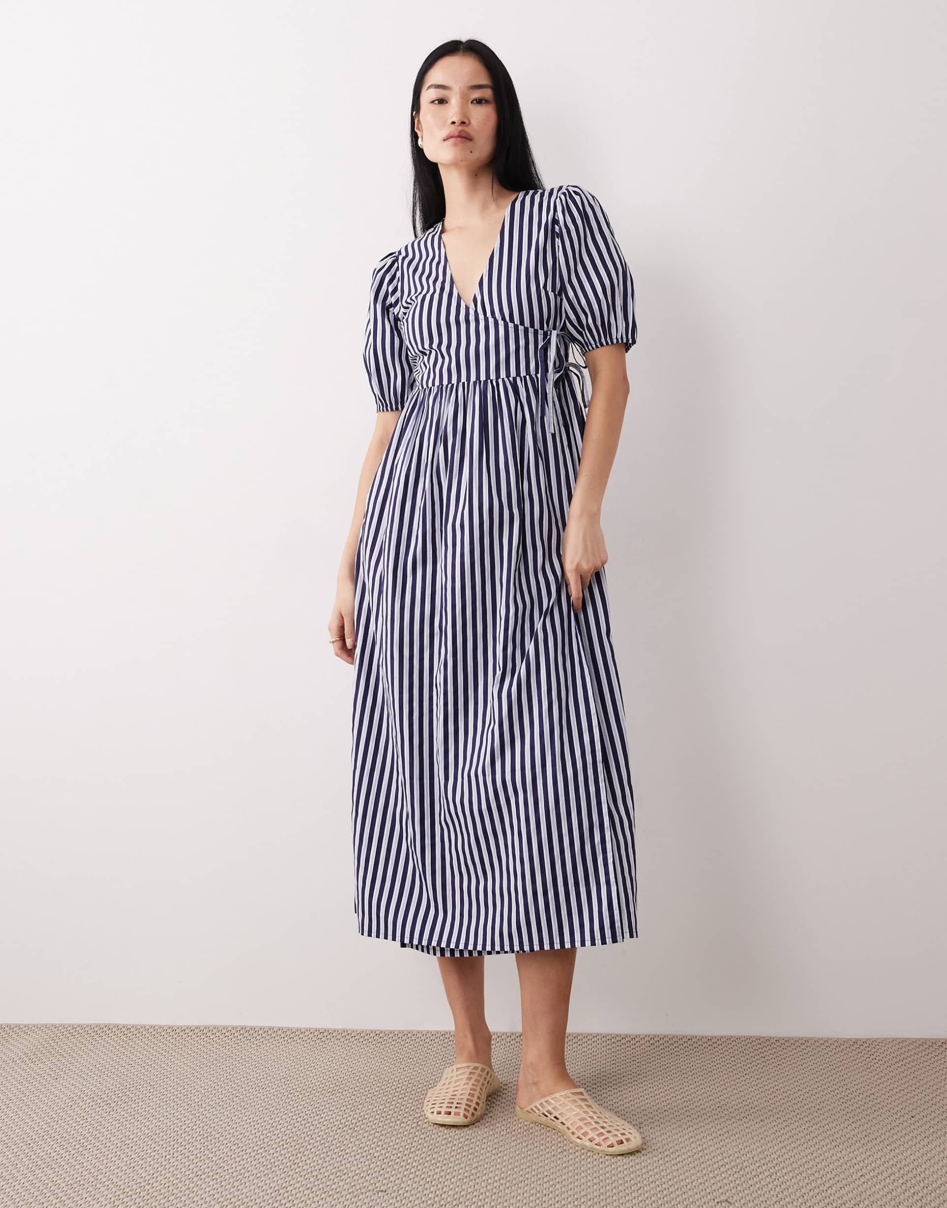 wednesday's girl short sleeve wrap detail midaxi dress in blue stripes