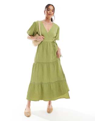 Wednesday's Girl - Strukturiertes Midikleid in Khaki mit Wickeldesign und Puffärmeln-Grün