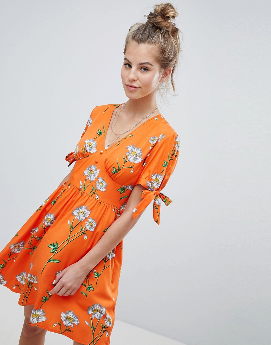 Wednesday's Girl Tea Dress With Tie Sleeves In Daisy Print-Orange
