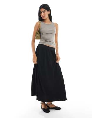 Wednesday's Girl Textured Midi Skirt In Black