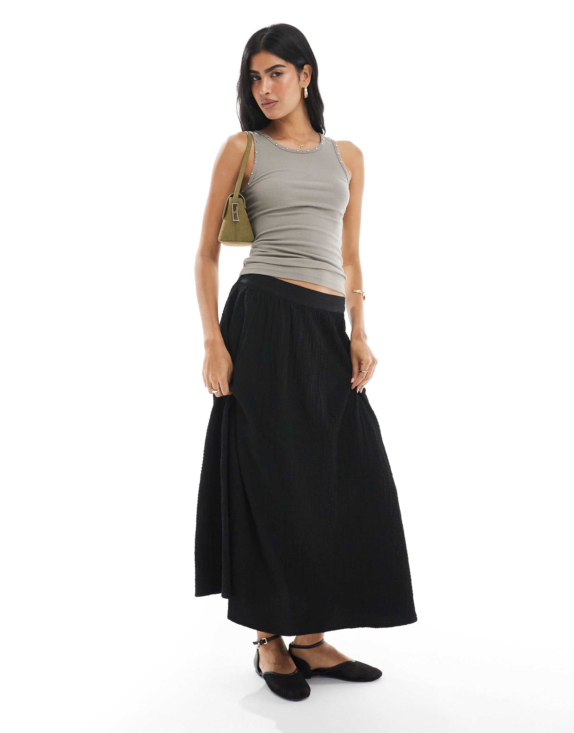 wednesday's girl textured midi skirt in black