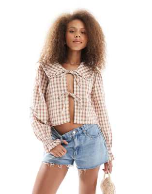 Wednesday's Girl Tie Detail Gingham Blouse In Orange