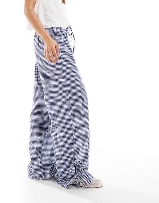 Wednesday's Girl tie-side gingham pants in navy blue, 5 of 5