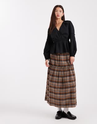 Wednesday's Girl Tiered Plaid Midaxi Skirt In Brown