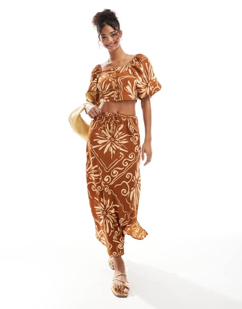 Wednesday's Girl tile floral puff sleeve blouse co-ord in brown - view 1