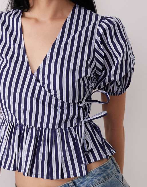 Wednesday's Girl - Top cache-cœur rayé à manches courtes - Bleu, 2 de 4