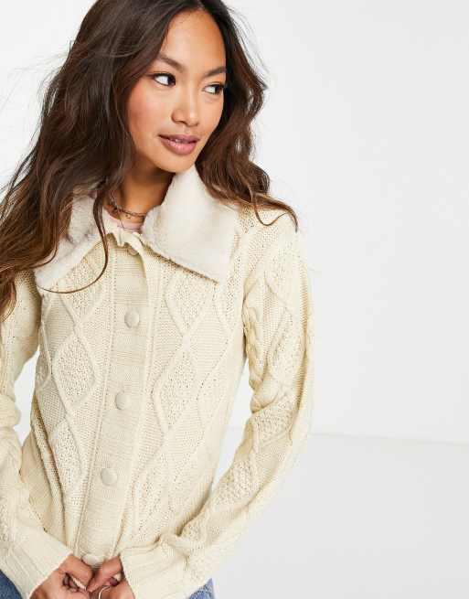 Wednesday's Girl - Vest met kraag van imitatiebont