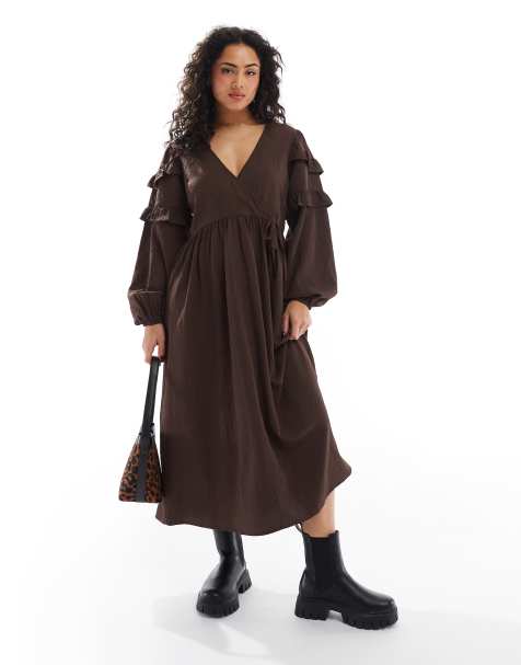 Wednesday's Girl - Vestito grembiule midi marrone con maniche con volant - view 1