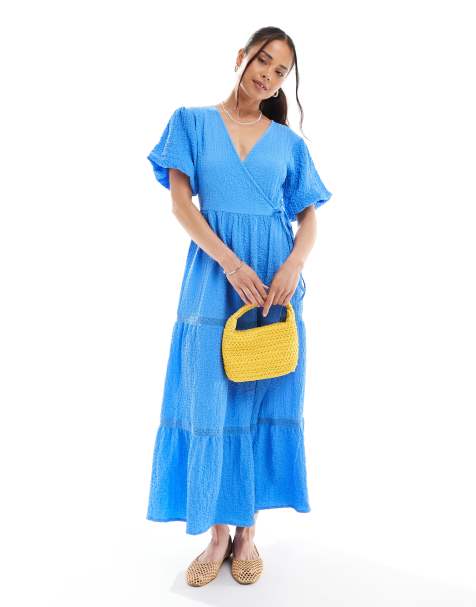 Wednesday's Girl - Vestito midi blu testurizzato a portafoglio con maniche a sbuffo - view 1