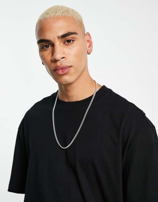 Weekday – 2er-Pack Oversize-T-Shirts in Weiß und Schwarz, 3 von 4