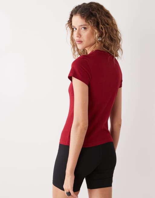 Weekday 90s baby tee in cherry exclusive to ASOS, 4 of 4