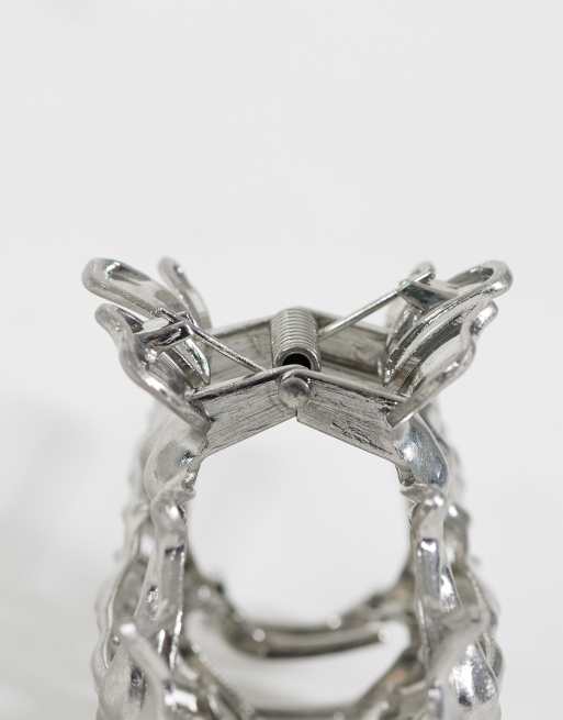 Weekday abstract claw clip in worn silver, 2 of 3