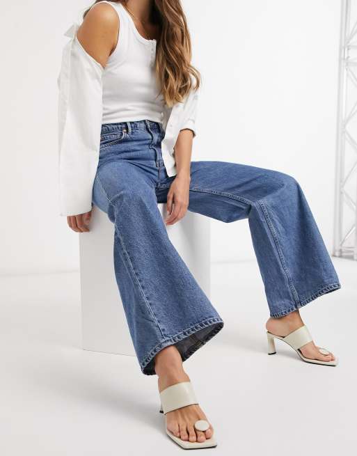 Weekday - Ace - Jeans a fondo ampio a vita alta in cotone blu medio - MBLUE