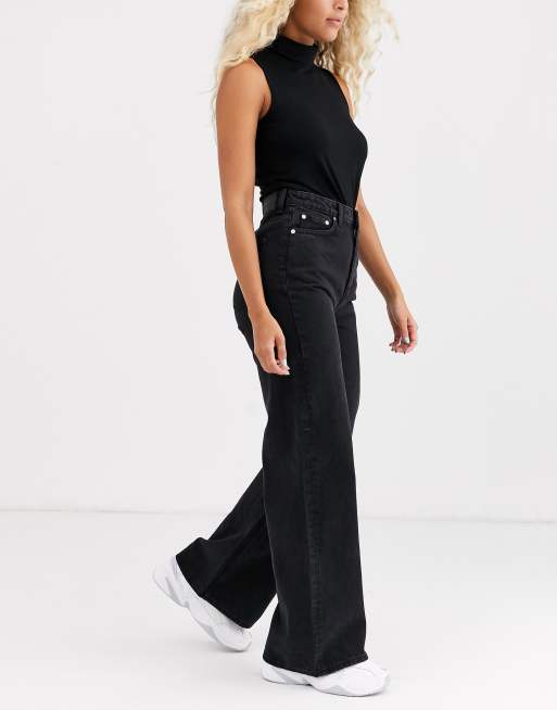 Weekday - Ace - Jeans met wijde pijpen in zwart