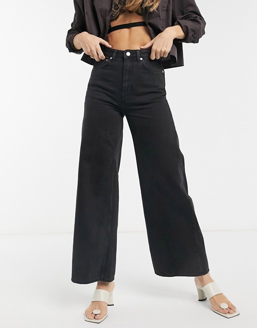 Weekday Ace cotton wide leg jeans in almost black - BLACK