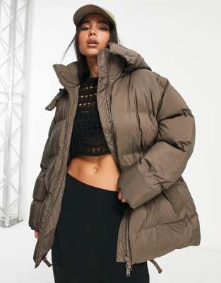 Weekday Air puffer jacket in brown