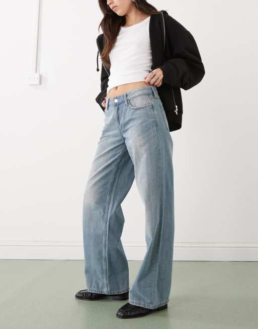 Weekday - Ample - Lavtaljede løstsiddende jeans i lyseblå vask, 2 af 5