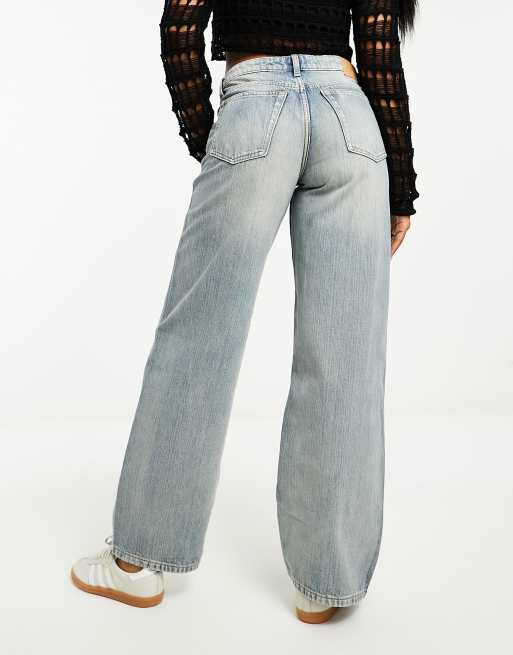 Weekday – Ample – Locker und gerade geschnittene Jeans in verwaschenem Blau mit niedrigem Bund, Kombiteil , 2 von 5
