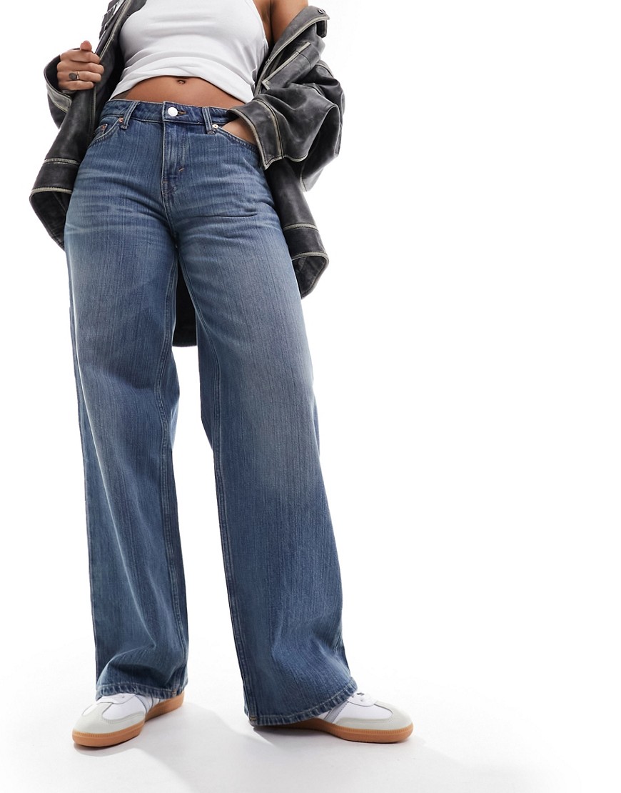 Weekday Ample low waist loose fit straight leg jeans in treasure blue