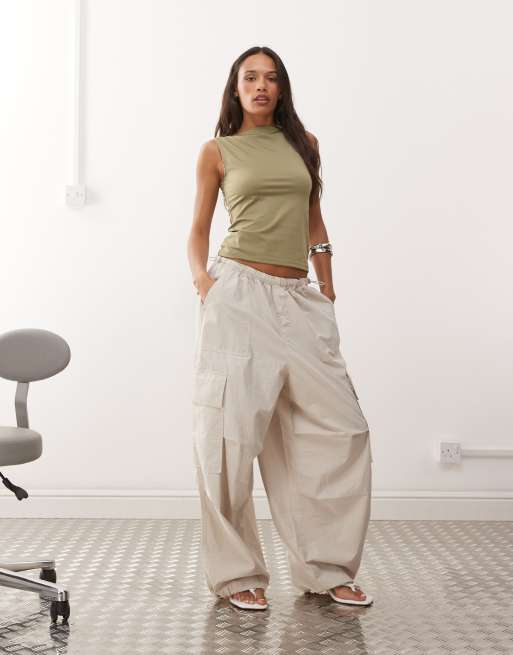 売れ筋商品|||ウィークデイ Tシャツ レディース トップス ANNIE BOATNECK SLEEVELESS  - Top - olive green annie sleeveless boat-neck top - Khaki Green | Weekday WW