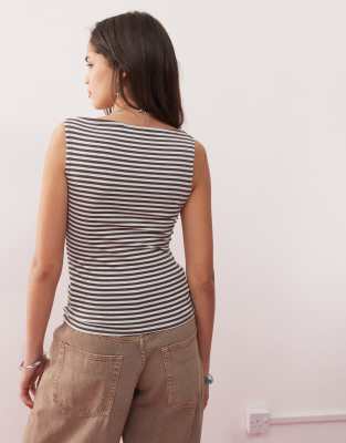 Weekday Annie Sleeveless Boat Neck Top