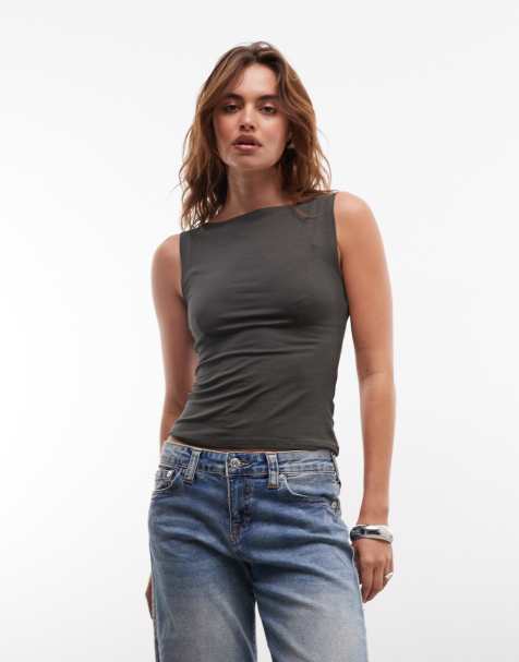 Weekday – Annie – Superweiches Tanktop in Khaki mit U-Boot-Ausschnitt, exklusiv bei ASOS - view 1