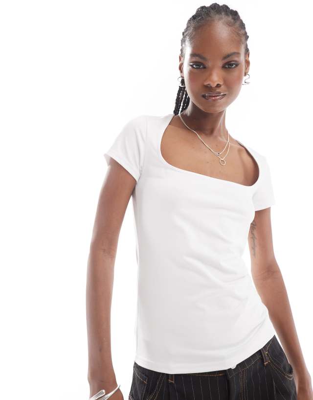 Weekday - ariel open square neck top in white