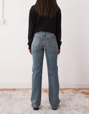 Weekday Arrow Low Waist Straight Leg Jeans In Blue