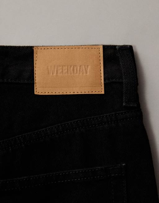 Weekday – Astro – Czarne jeansy unisex z obniżonym stanem i efektem sprania, 6 z 7