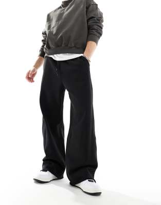 Weekday Astro Loose Fit Wide Leg Pants In Black