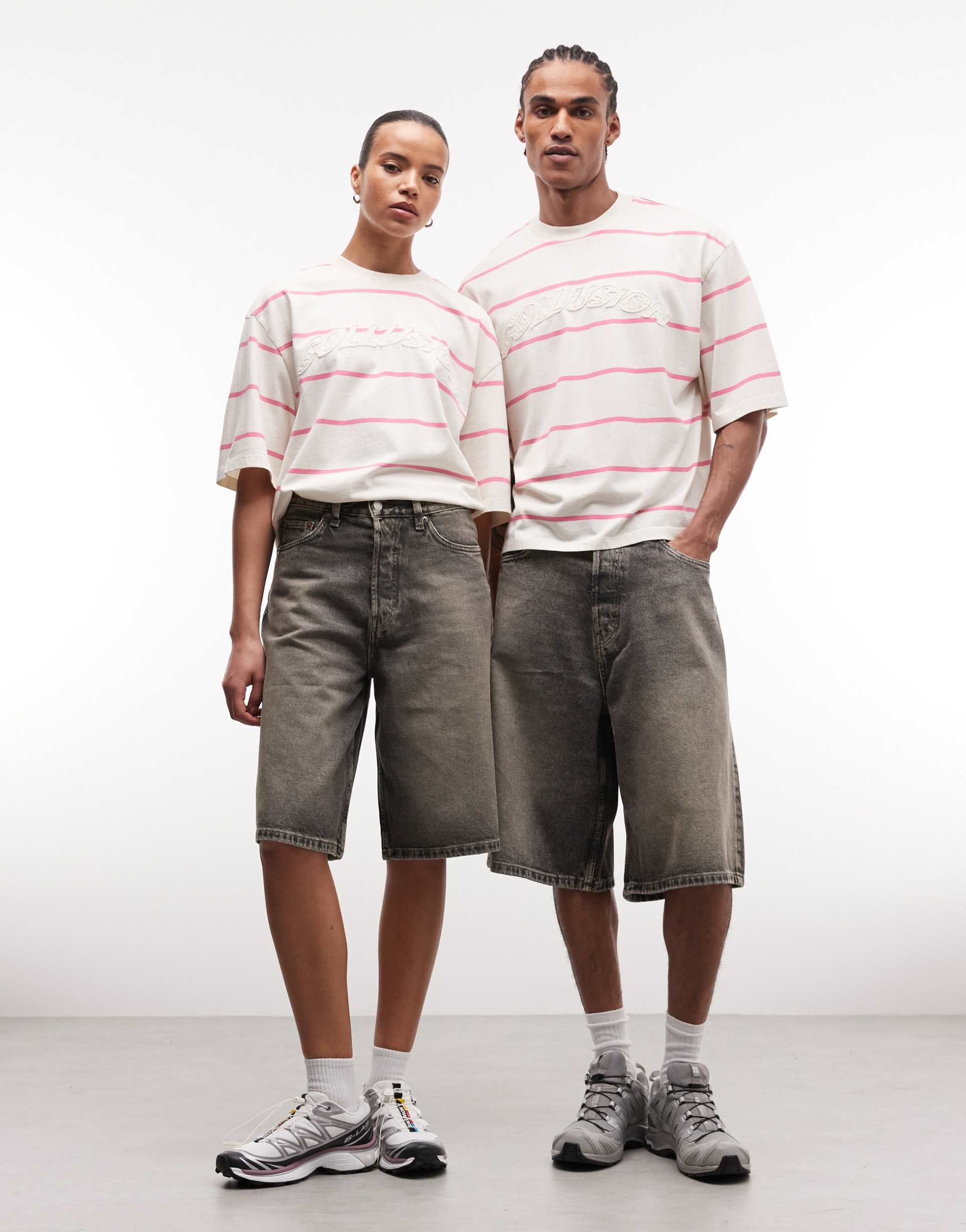 weekday astro unisex low rise baggy fit jorts in washed black