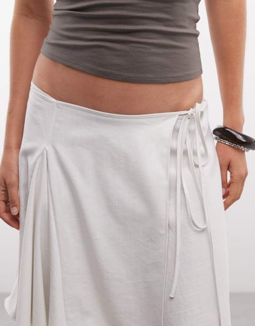 Weekday asymmetric draping midi wrap skirt in light beige, 3 of 5