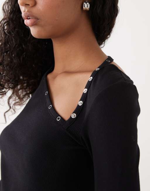 Weekday - Asymmetrische top met lange mouwen en drukknopen in zwart, 4 van 4