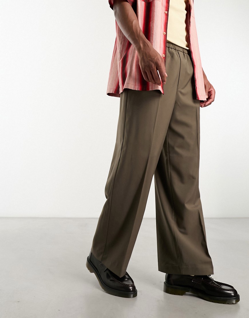 Weekday Axel relaxed trousers in brown