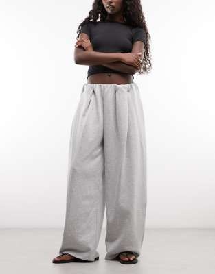 Weekday Balloon Fit Wide Leg Pants With Pleats In Gray