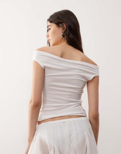 Weekday - Bardot top met blote schouders en gerimpelde zijkant in wit, 3 van 4