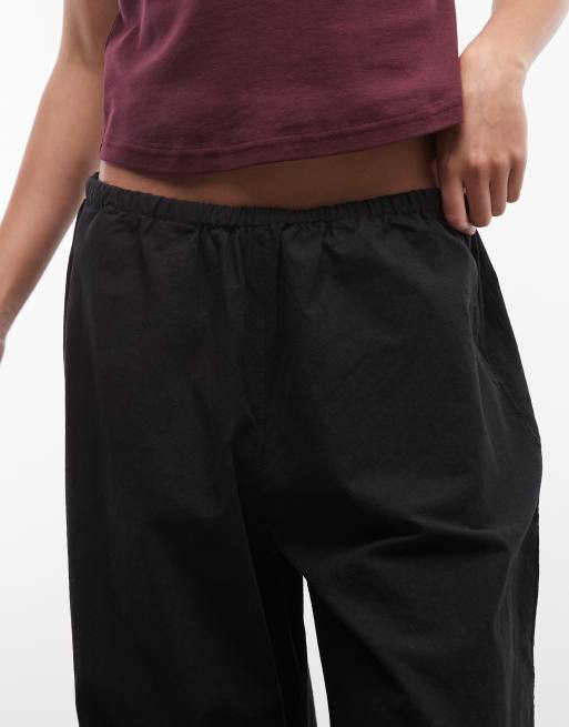 Weekday – Barrel-Fallschirmhose in Schwarz, 4 von 5