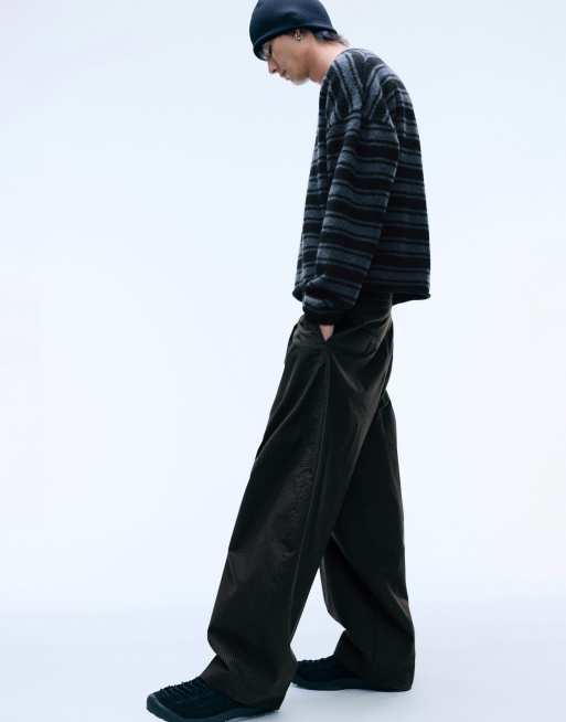 Weekday barrel leg chino broek in bruin ruitje, 4 van 4